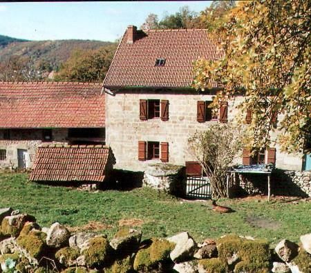 B&B Petite Ferme D'Autrefois Saint-Georges-Nigremont Luaran gambar